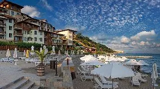 Hotel Garden Of Eden